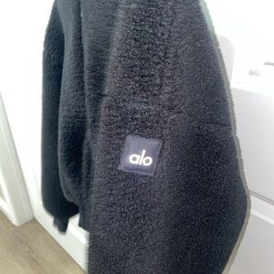 ALO Yoga Women’s Fluffy Hooded Zip-Up Jacket XS